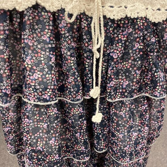 Keren Hart Ladies M/LG Blakc and red Floral Dress - Picture 6 of 7